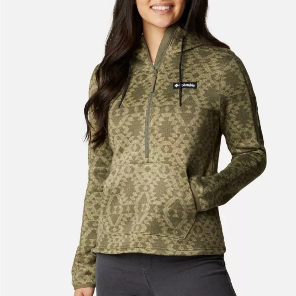 Columbia-women’s medium Women's Sweater Weather Hooded Pullover in green. EUC!!!
